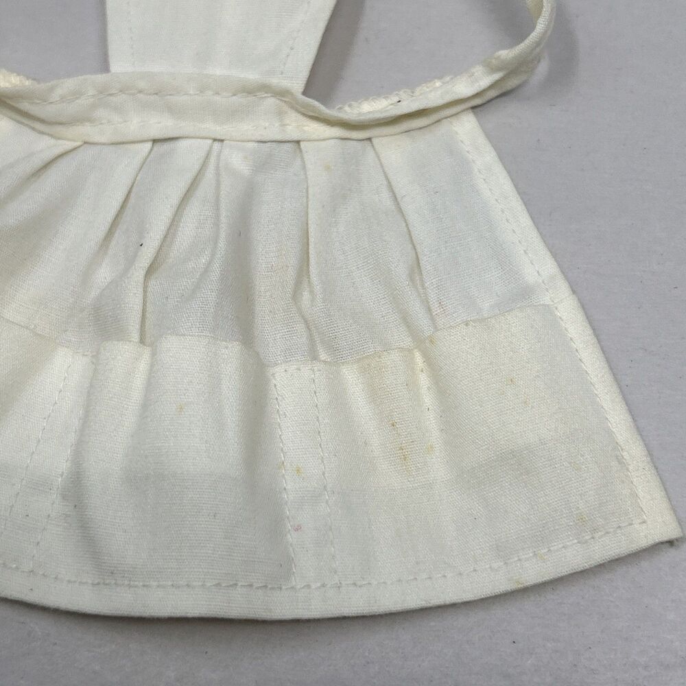 Vintage Barbie #962 "Barbie Q" - Dress, Apron, Chef Hat, Hot Pad & 2 Utensils - Picture 7 of 15